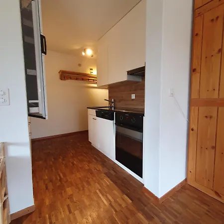 Tschuggenweg 10 Apartament