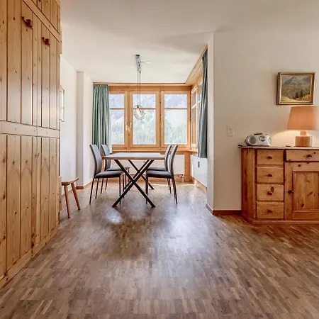 Tschuggenweg 10 * Arosa