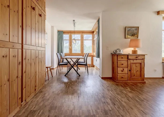 Tschuggenweg 10 * Arosa