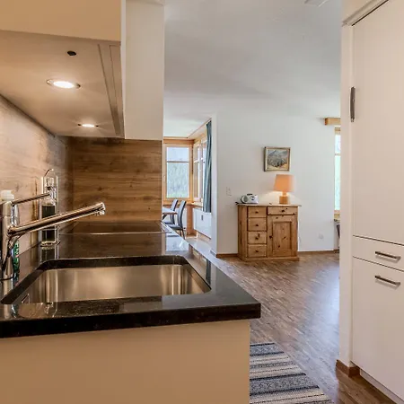 Tschuggenweg 10 Апартаменты