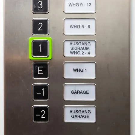 Апартаменты Tschuggenweg 10 *